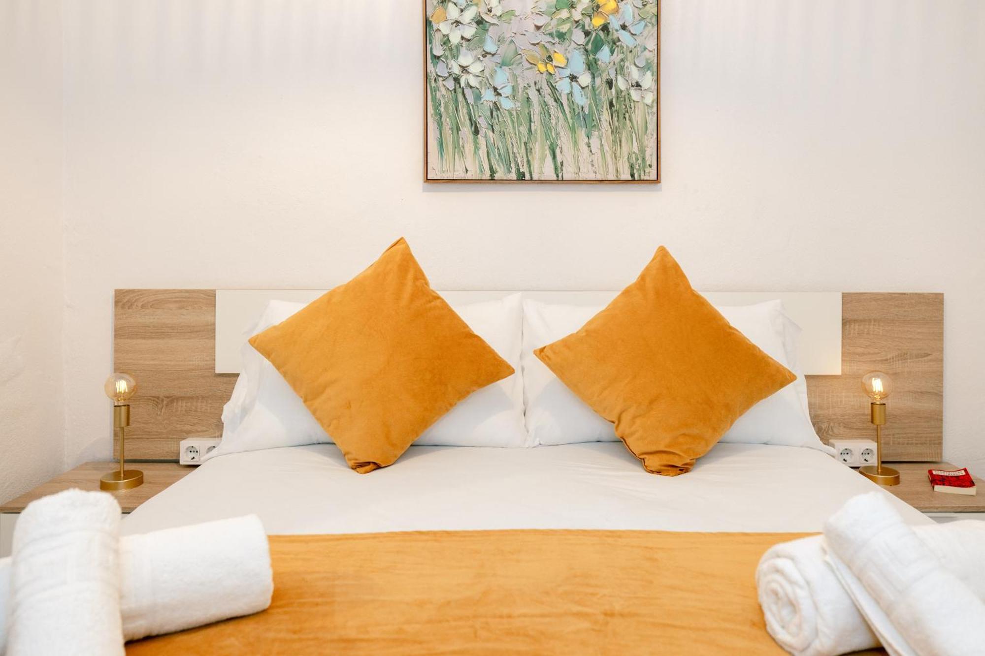Apartamentos Trianasol 塞维利亚 外观 照片