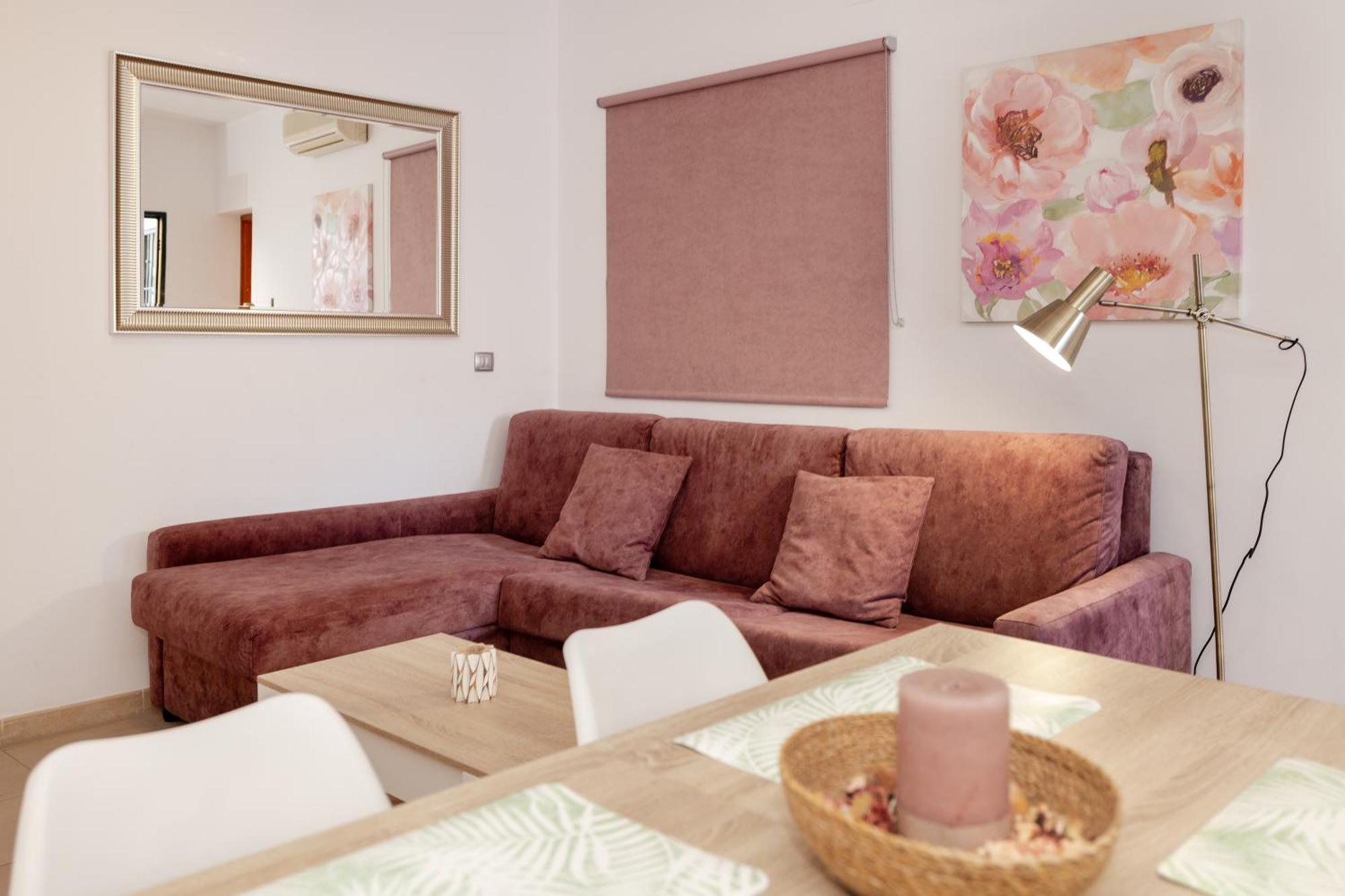 Apartamentos Trianasol 塞维利亚 外观 照片